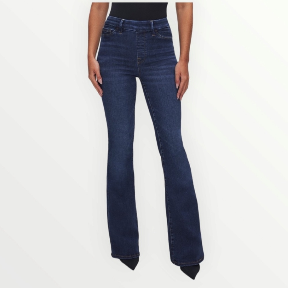 Good American Good Legs Flare Jeans
